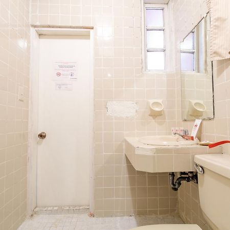 バギオ オールド オレンジウッド ベッド アンド ブレックファスト Bed & Breakfast 部屋 写真