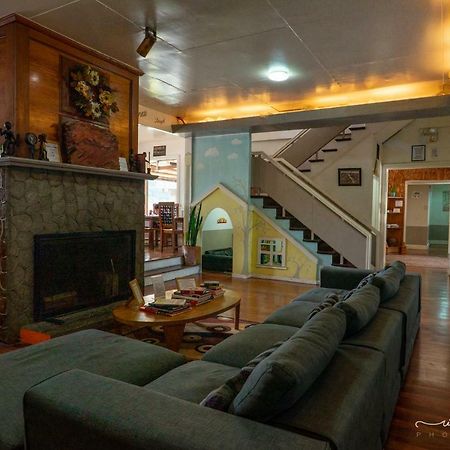 バギオ オールド オレンジウッド ベッド アンド ブレックファスト Bed & Breakfast エクステリア 写真