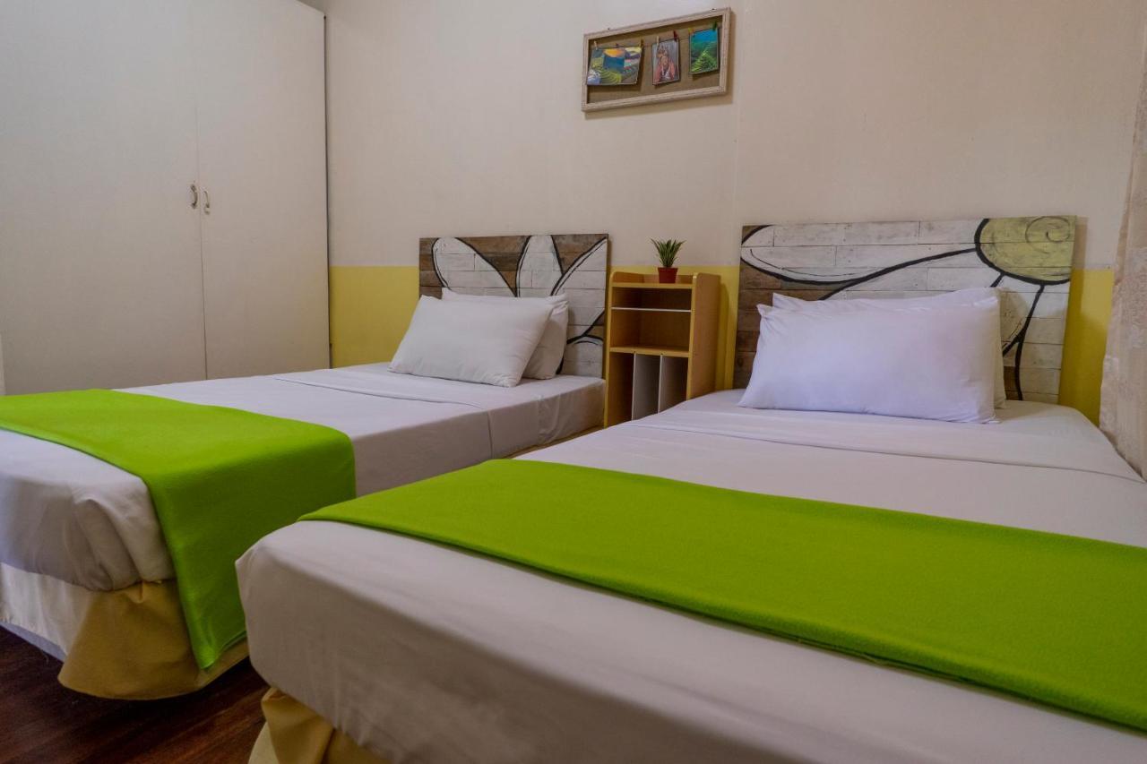 バギオ オールド オレンジウッド ベッド アンド ブレックファスト Bed & Breakfast エクステリア 写真